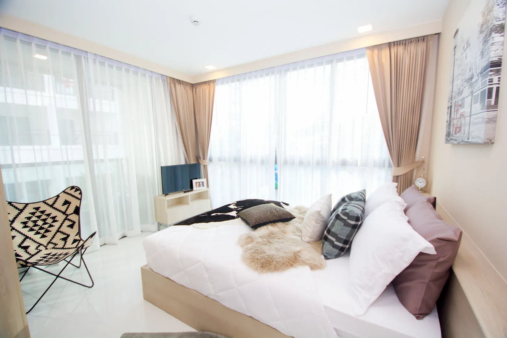รูปห้องนอนเดอะคลาวด์